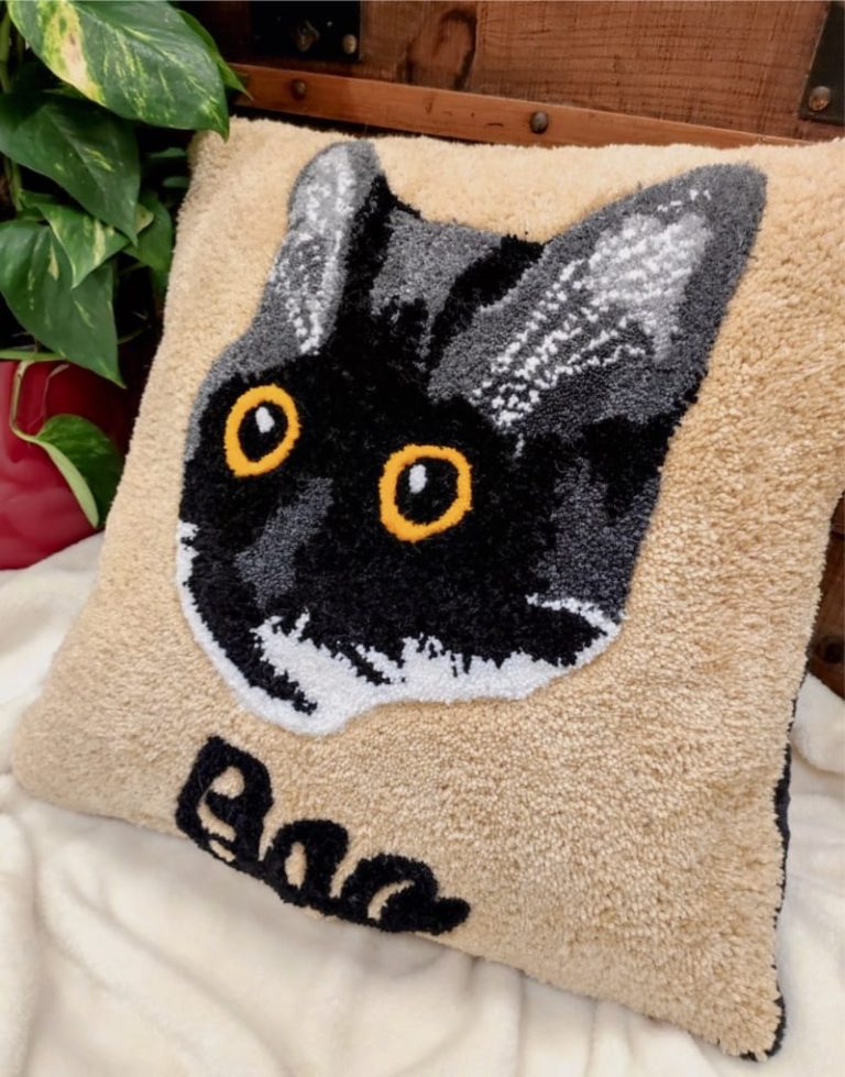 malle-aux-tresors-galerie-chat